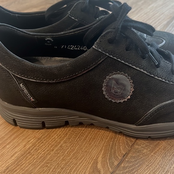 Mephisto Shoes - Picture 4 of 6